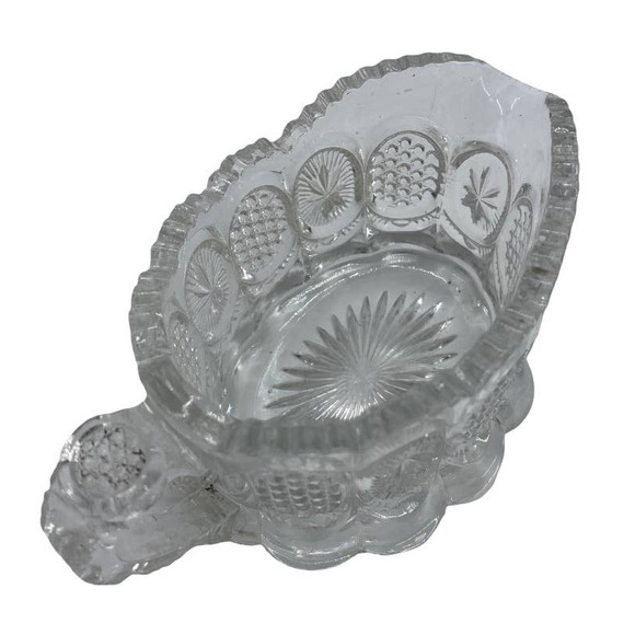 Vintage Clear Glass Creamer Cottage Core Granny Pretty Scalloped Flat Bottom - Picture 3 of 10